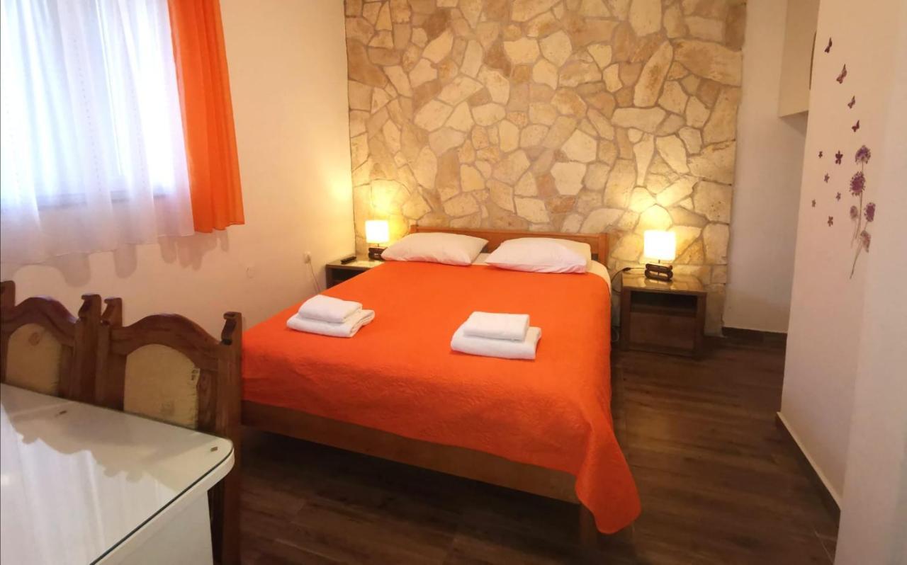 Guest House Renata Zadar Exterior foto