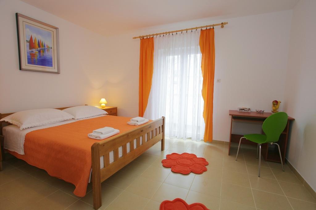 Guest House Renata Zadar Habitación foto