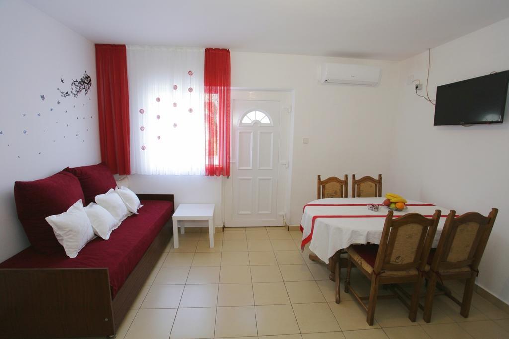 Guest House Renata Zadar Habitación foto